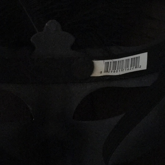 Gorgeous masquerade, mask with feathers sequence - Picture 3 of 3